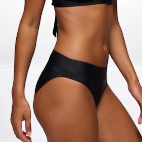 🌻NEW w/tag Prana Size Medium Tulum Bikini Top + Black Summer Wave Bottom Set (5) - Picture 9 of 15